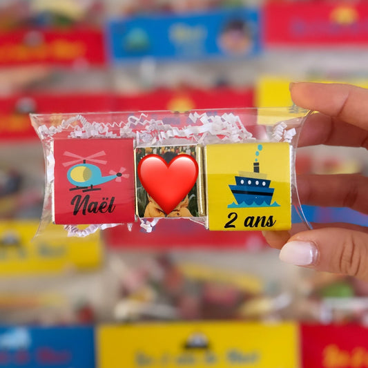 boite cadeau personnalisée avec 3 chocolats idée cadeau invités personnalisé décoration personnalisée pour anniversaire