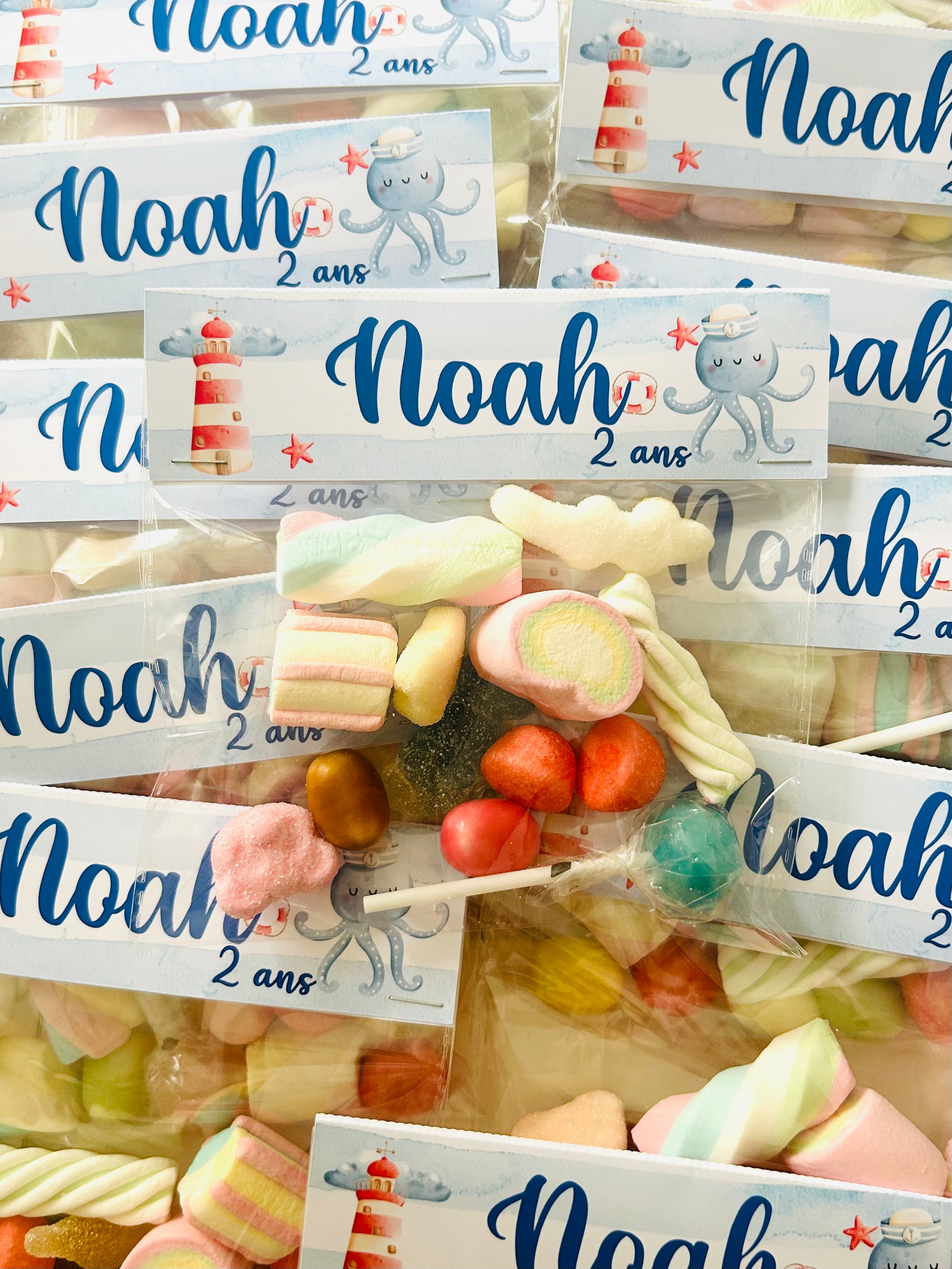 decoration personnalisée anniversaire sur le thème marin