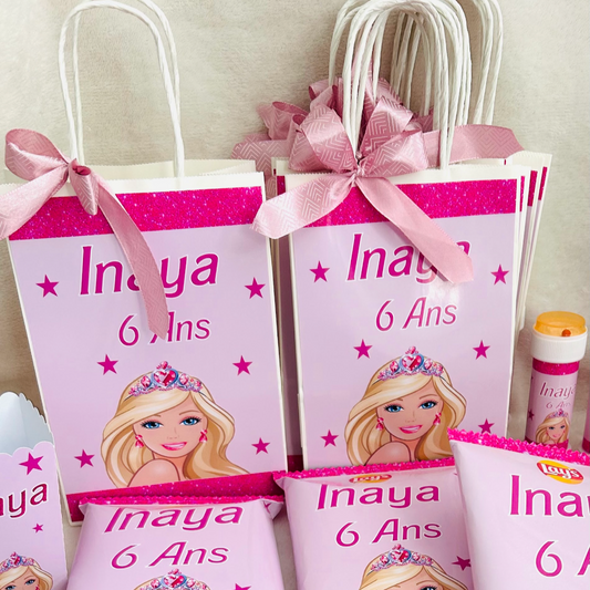 Décoration personnalisée pour anniversaire sur le thème Barbie